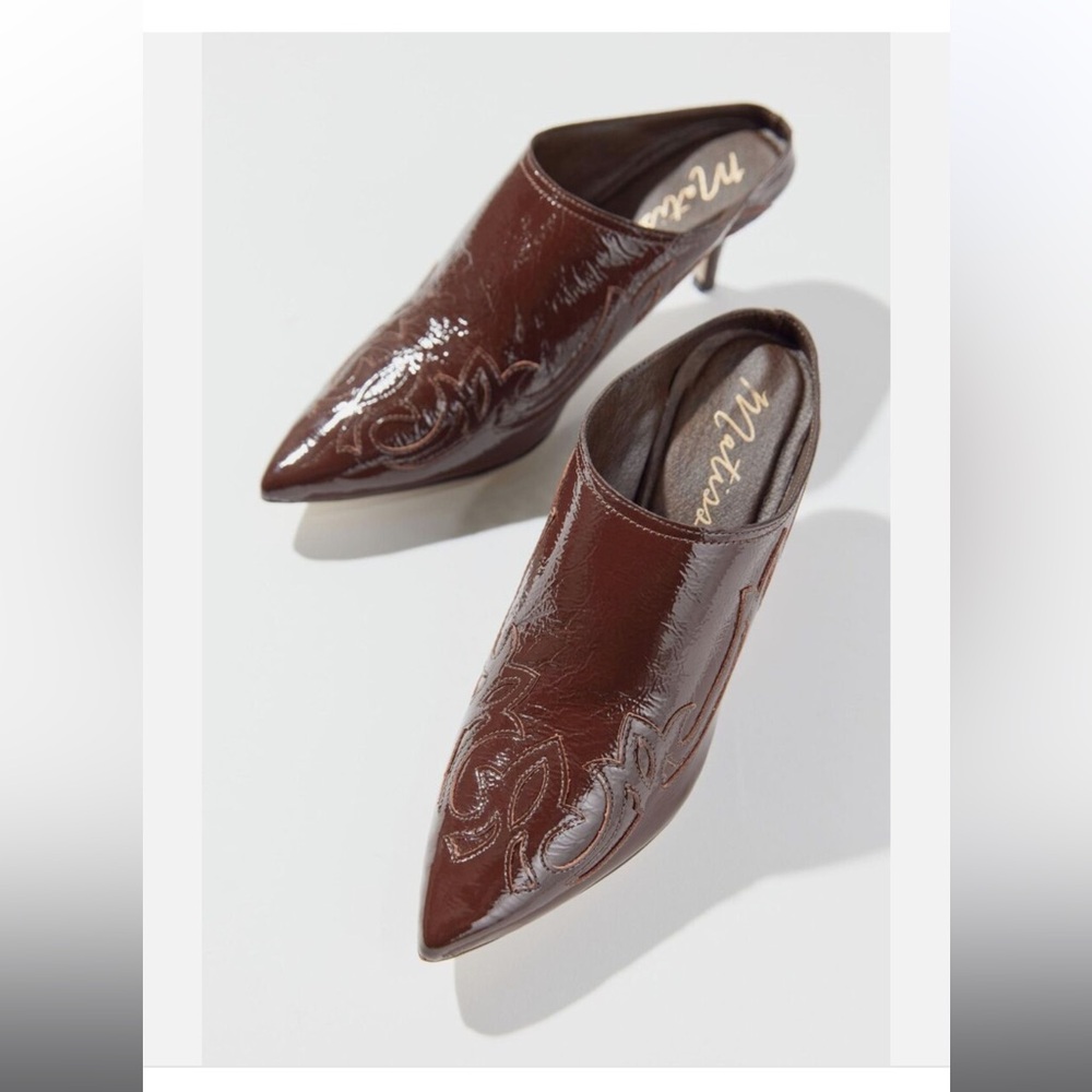 New! Coconuts by Matisse Marcell mules size 11